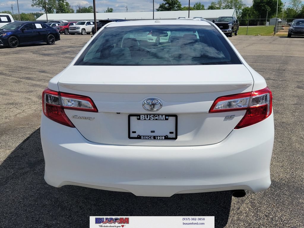 Used 2014 Toyota Camry SE w/ Leather Package FWD image 29