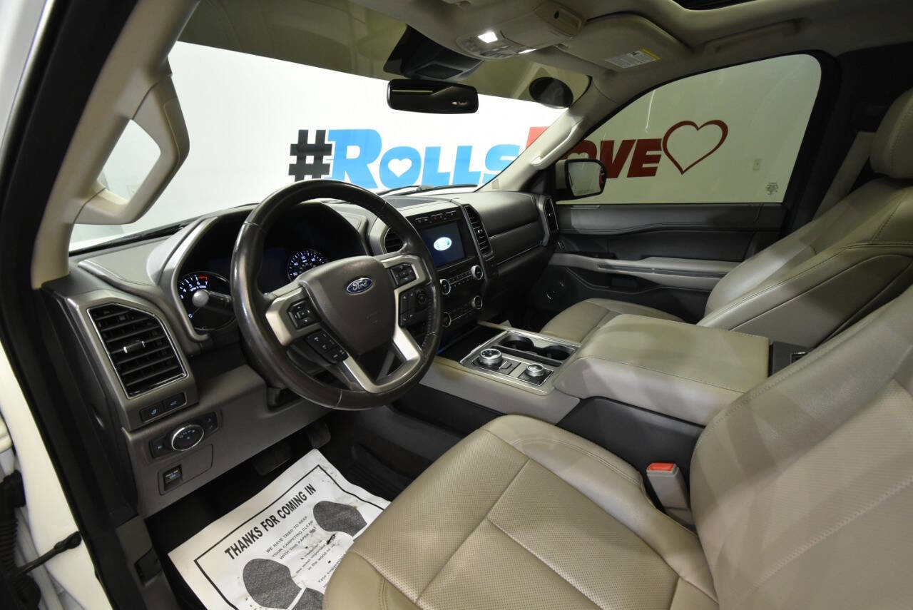 Used 2021 Ford Expedition XLT image 12