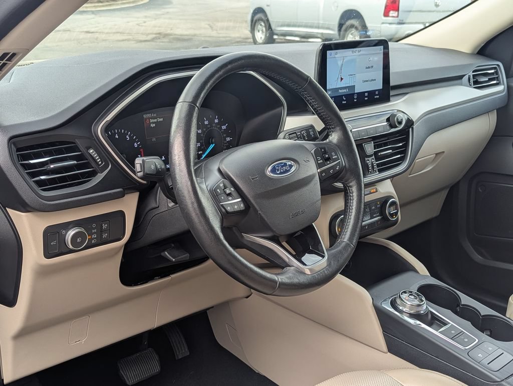 Used 2020 Ford Escape SEL AWD/4WD image 9