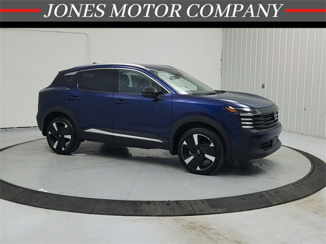 New 2026 Nissan Kicks SR