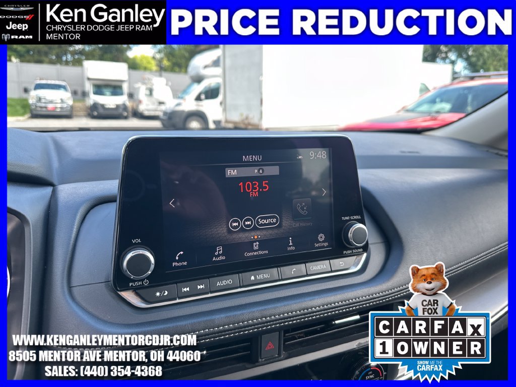 Used 2025 Nissan Rogue SV FWD image 16