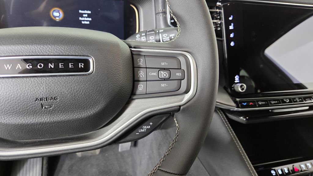 New 2025 Jeep Wagoneer Series III image 17