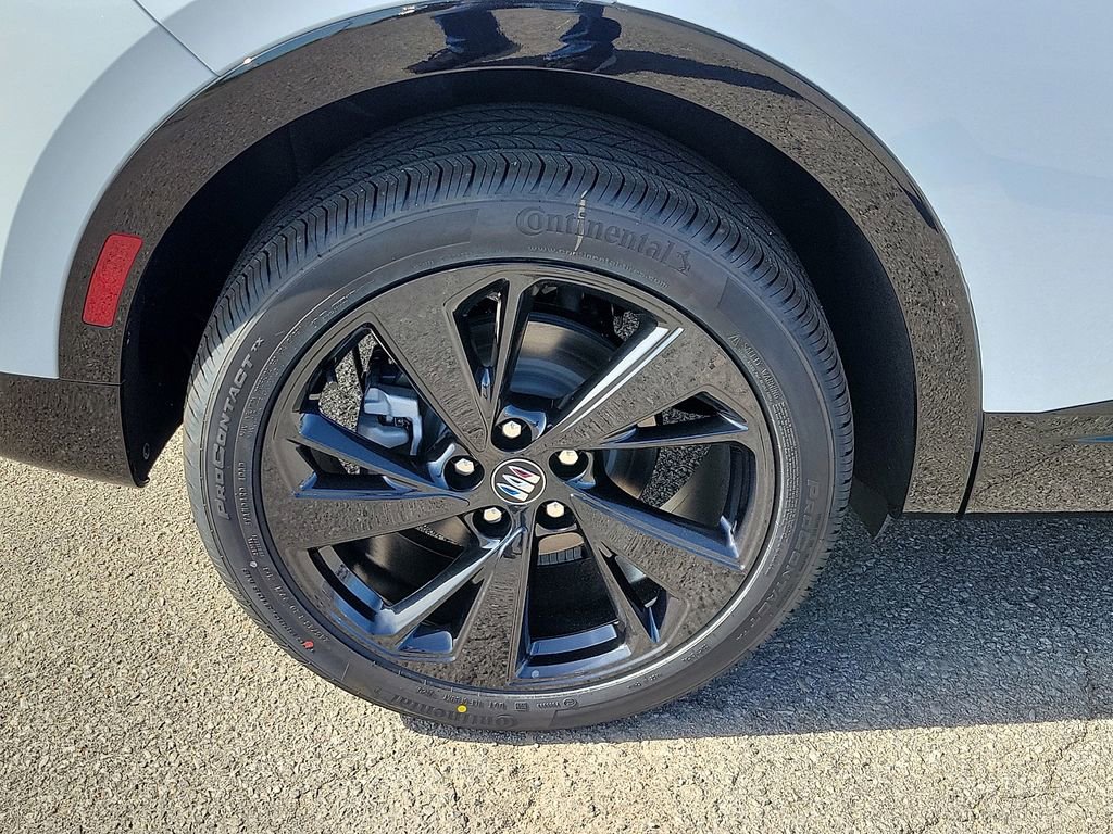 New 2026 Buick Envision Sport Touring AWD/4WD image 7