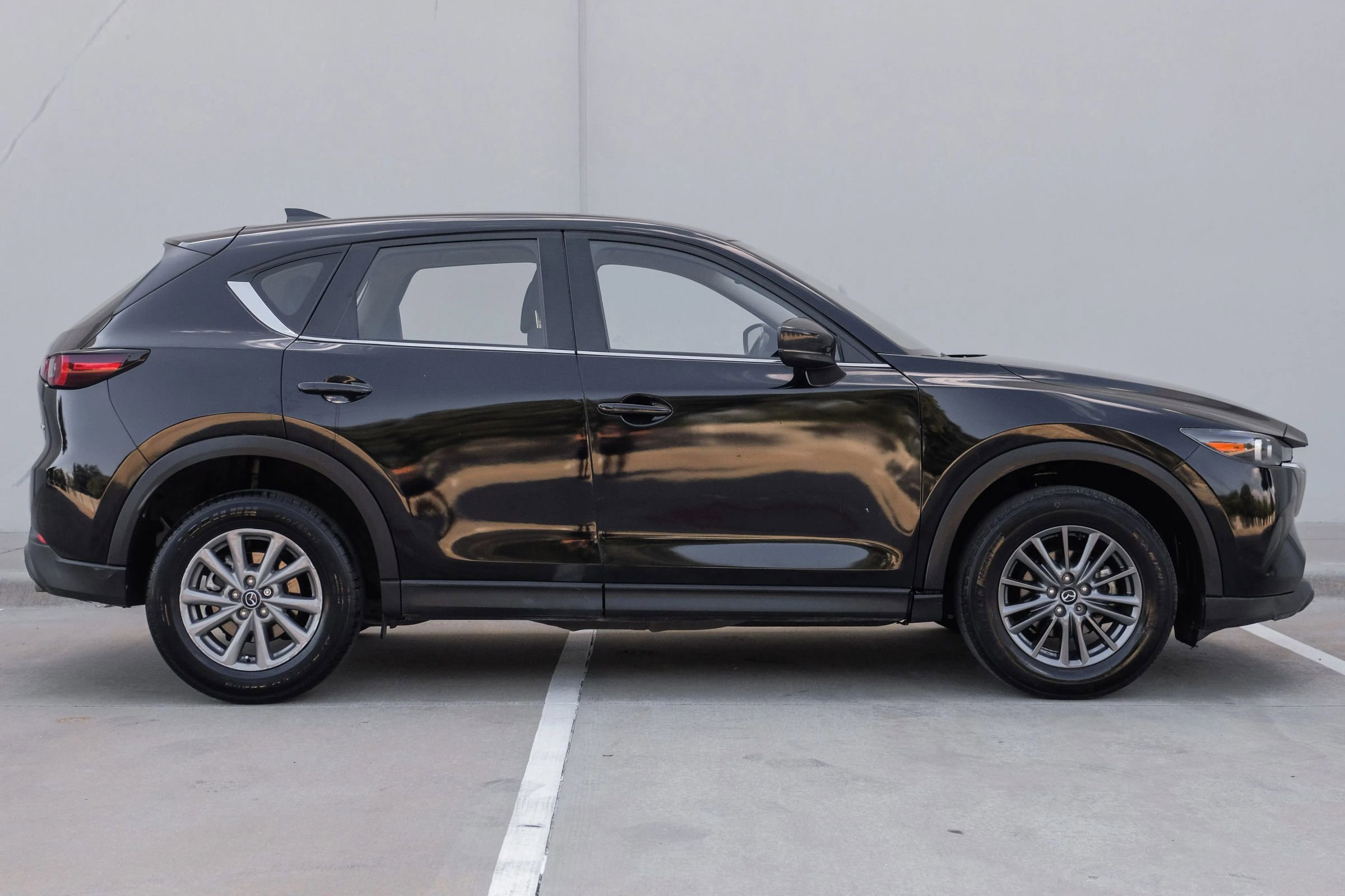 Used 2023 MAZDA CX-5 AWD 2.5 S image 2