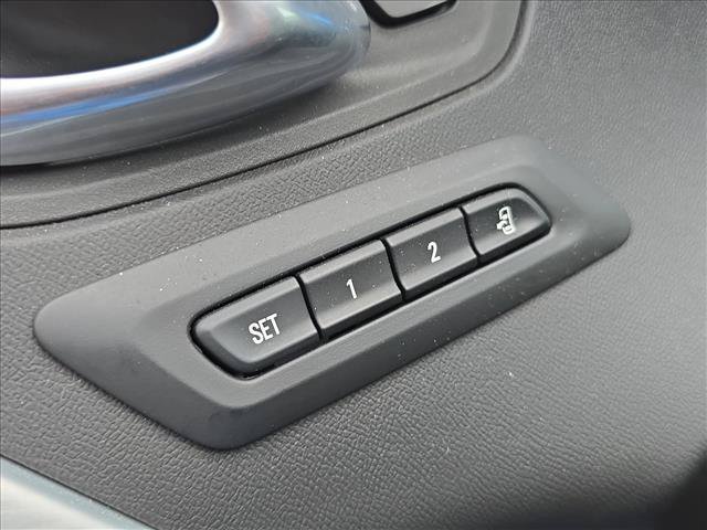 Used 2022 Chevrolet Camaro ZL1 RWD image 10