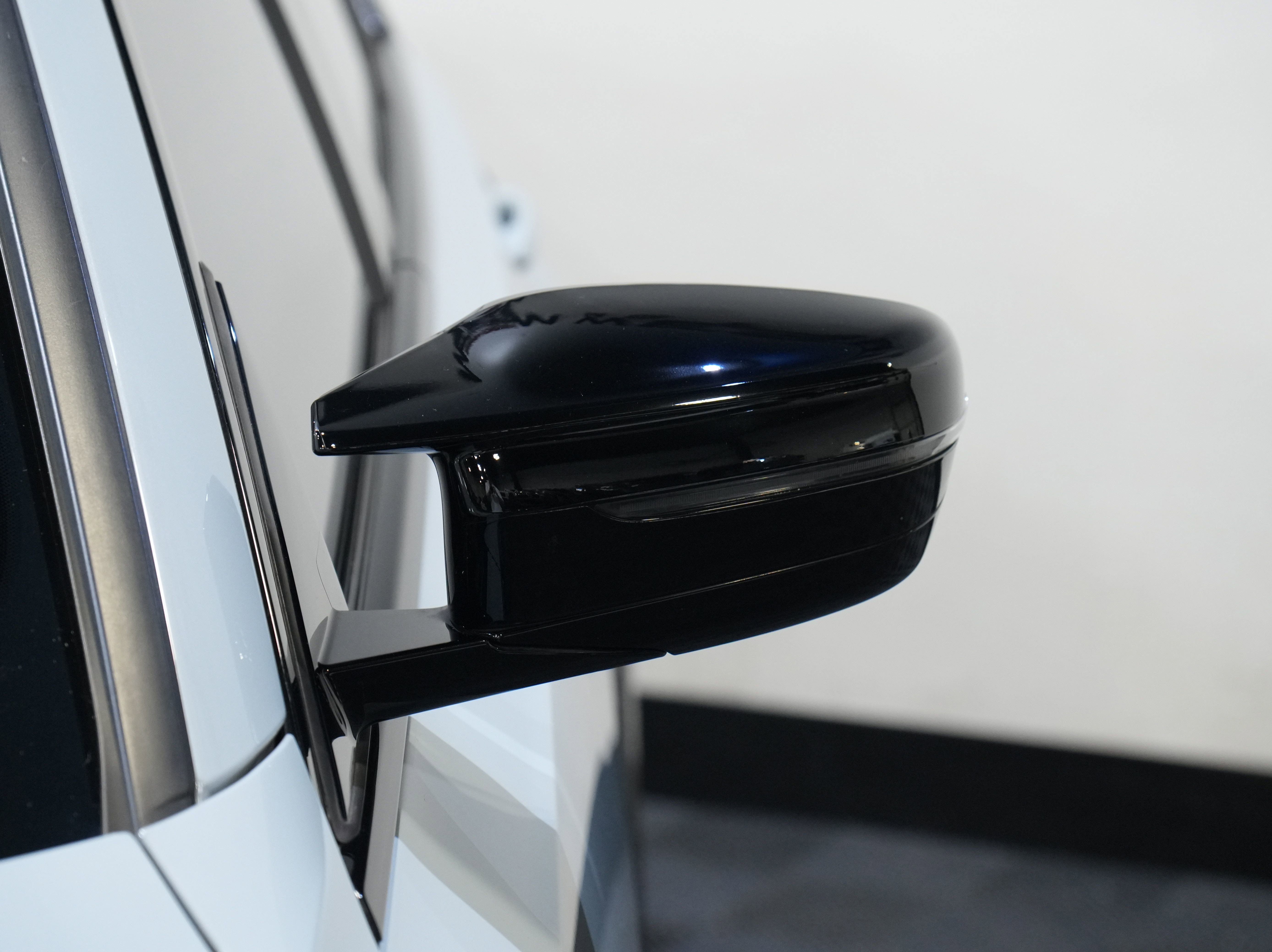 Used 2021 BMW M3 Competition image 11