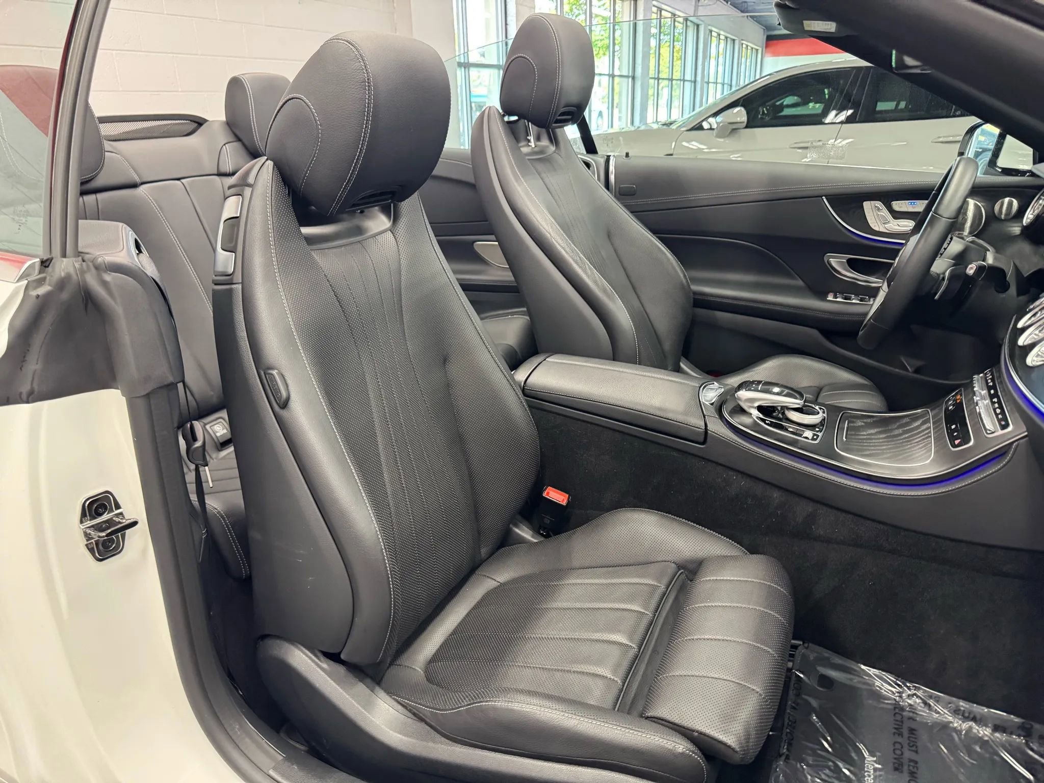 Used 2023 Mercedes-Benz E 450 Cabriolet image 32