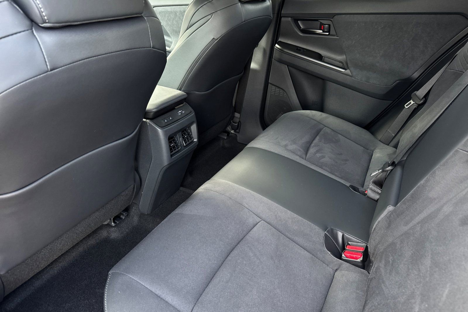 New 2026 Toyota C-HR image 13