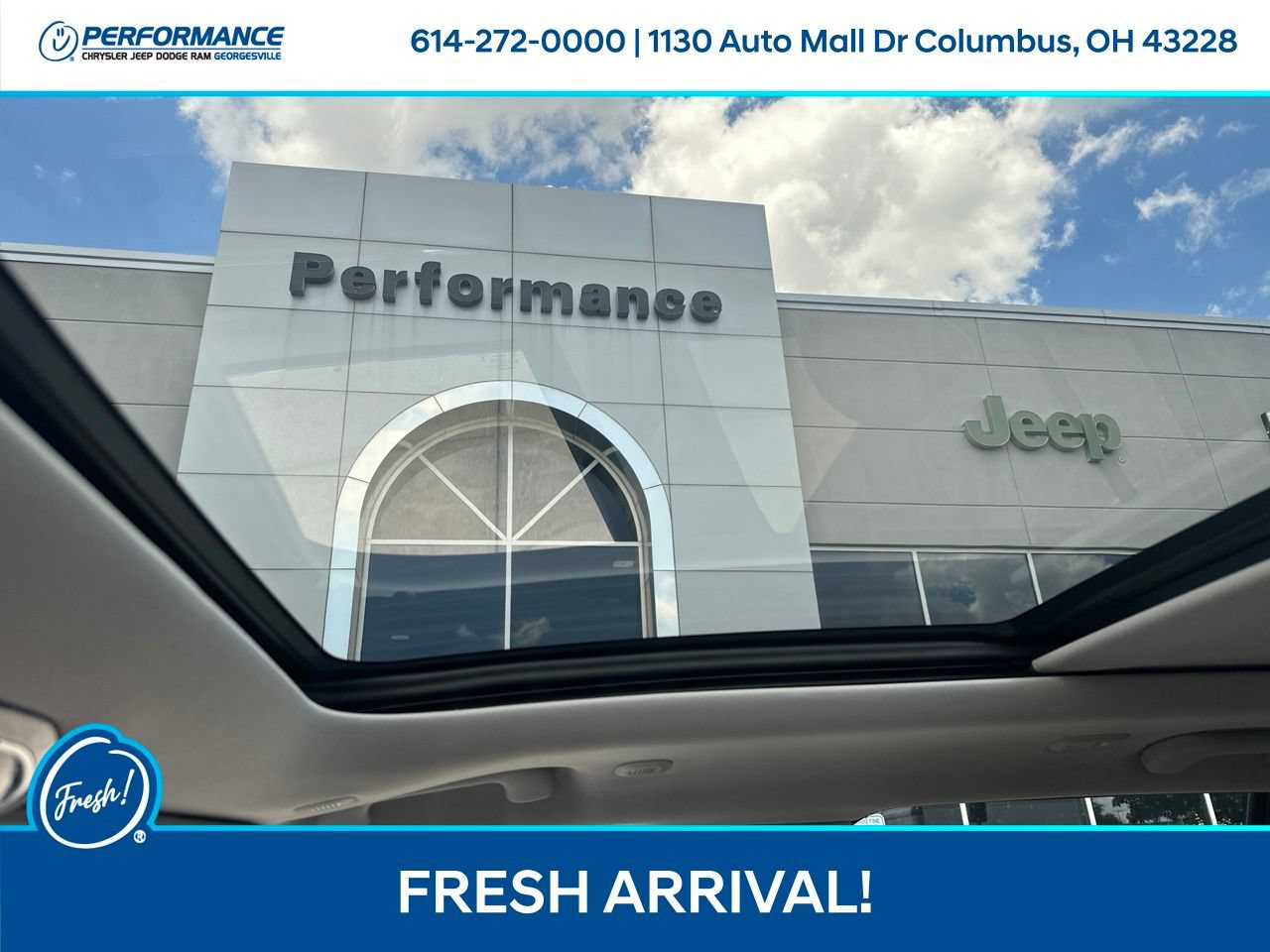 Used 2023 Jeep Grand Cherokee Overland AWD/4WD image 23