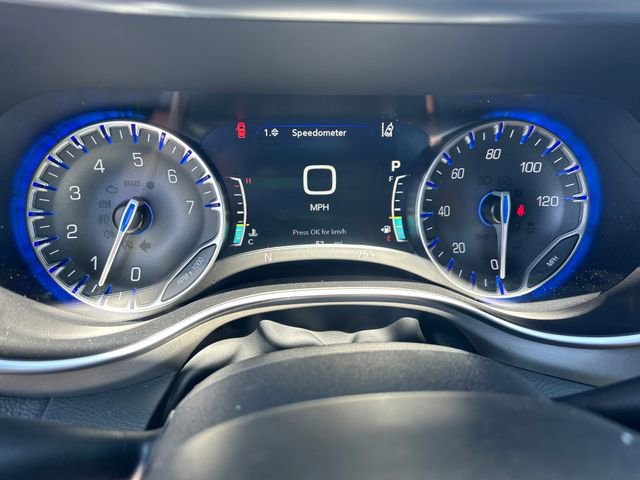 New 2026 Chrysler Pacifica Pinnacle image 18