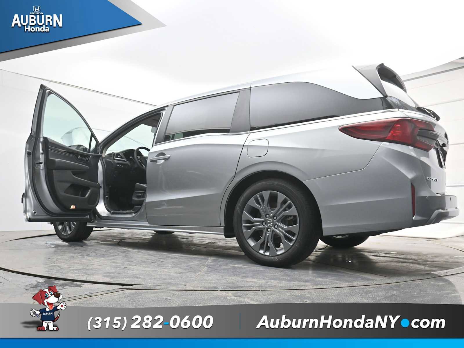 New 2026 Honda Odyssey Touring image 35