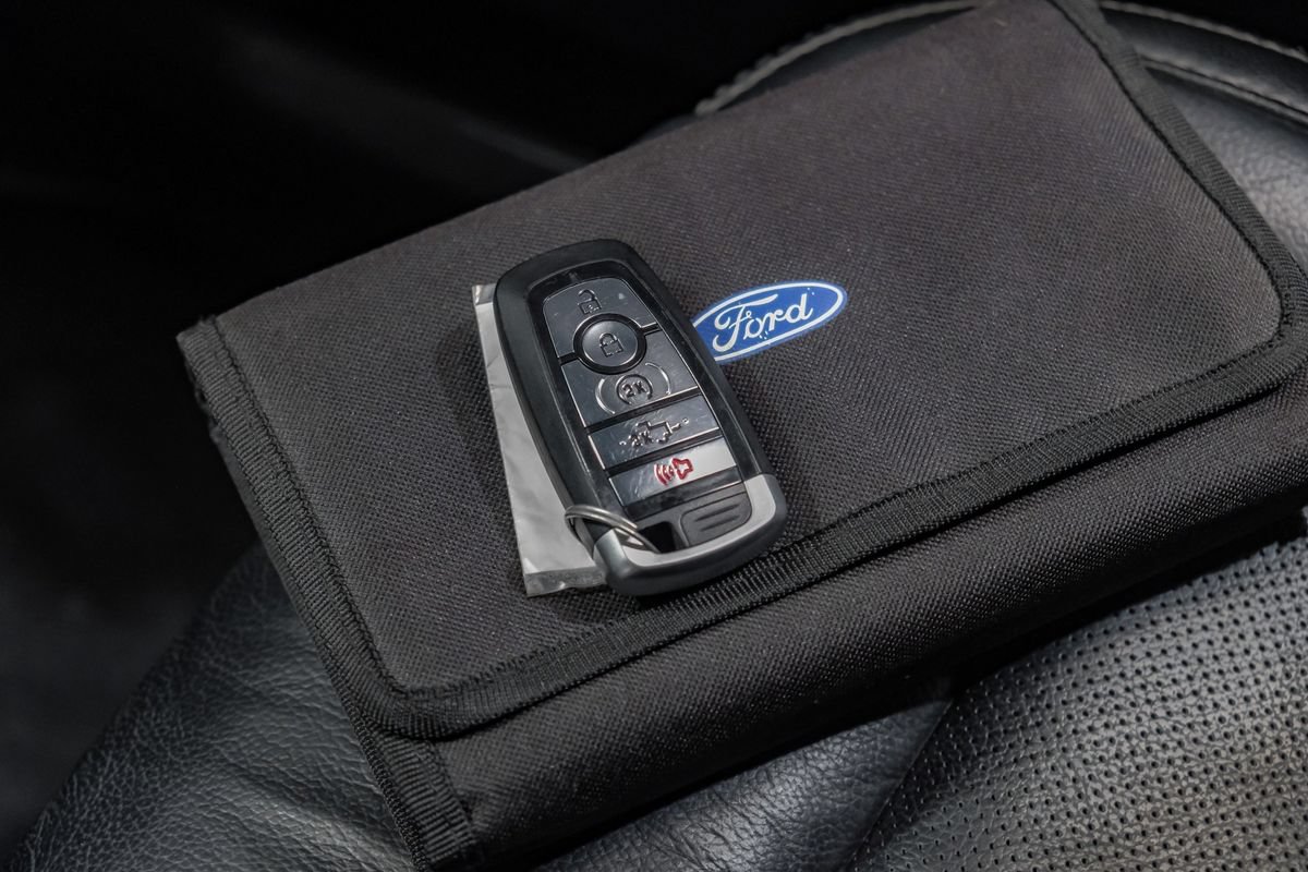 Used 2018 Ford F350 King Ranch w/ King Ranch Ultimate Package AWD/4WD image 66