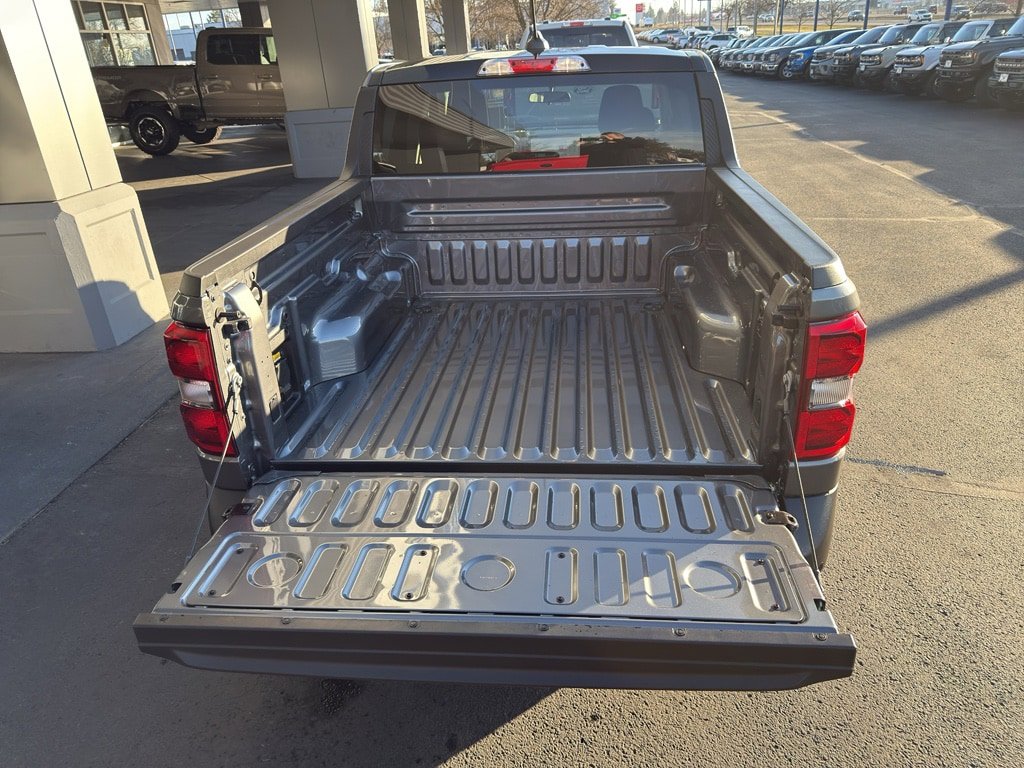 New 2026 Ford Maverick XLT w/ XLT Luxury Package AWD/4WD image 6