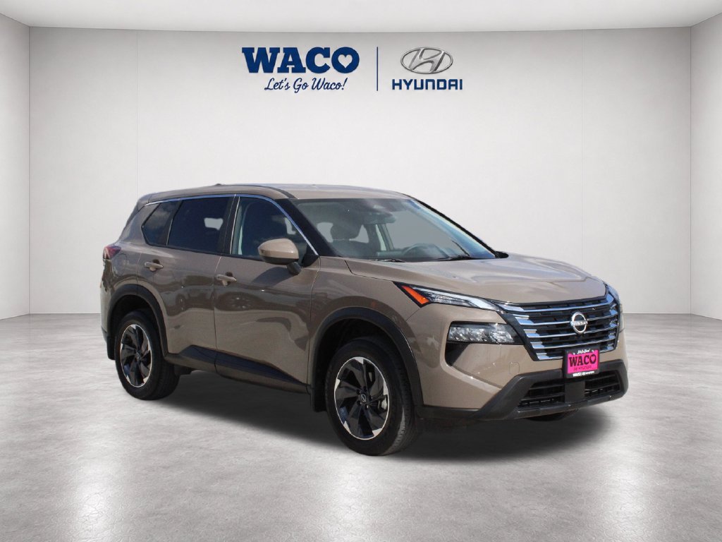 Used 2024 Nissan Rogue SV