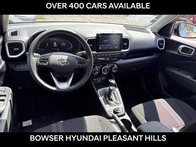 New 2026 Hyundai Venue SEL FWD image 6