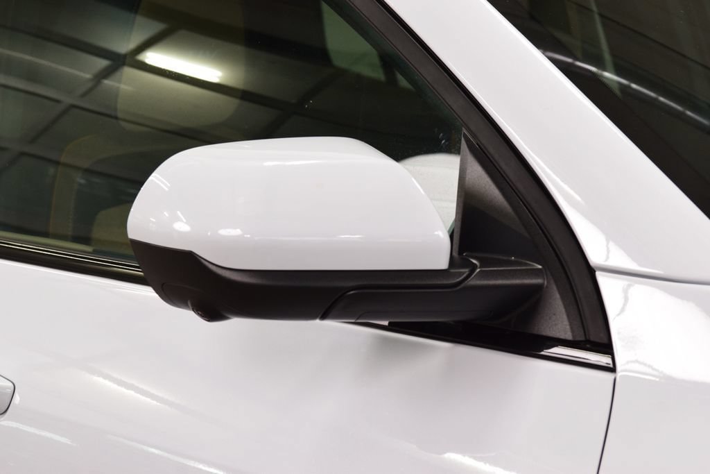 New 2027 Chevrolet Equinox ACTIV w/ Safety and Technology Package AWD/4WD image 18