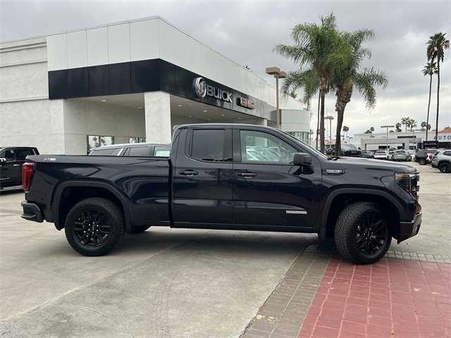 New 2026 GMC Sierra 1500 Elevation w/ LPO, Elevation Black Package image 2