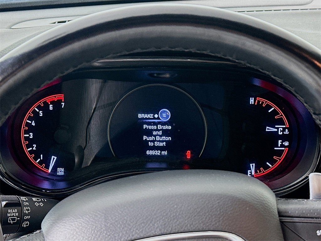 Used 2022 Dodge Durango R/T w/ Blacktop Package image 12