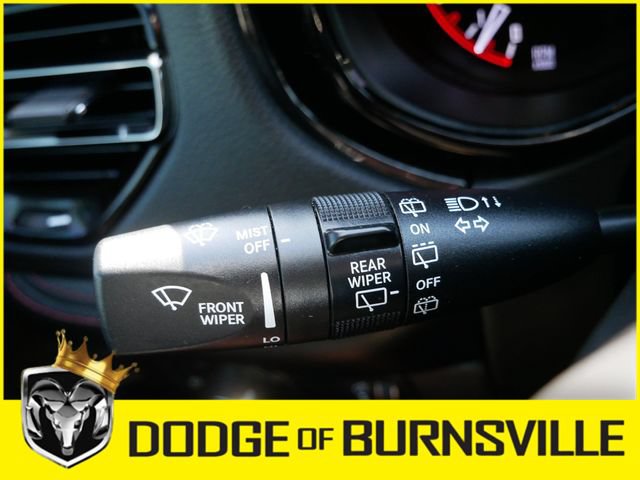 Used 2022 Dodge Durango R/T w/ Blacktop Package AWD/4WD image 28