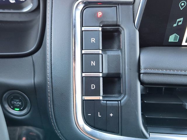 Used 2024 Chevrolet Tahoe High Country AWD/4WD image 24