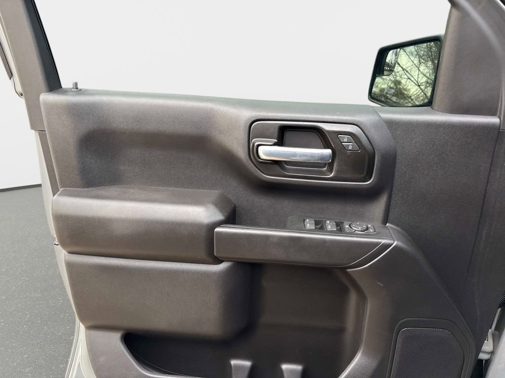 Used 2025 Chevrolet Silverado 1500 Custom Trail Boss w/ LPO, Dark Essentials Package AWD/4WD image 20