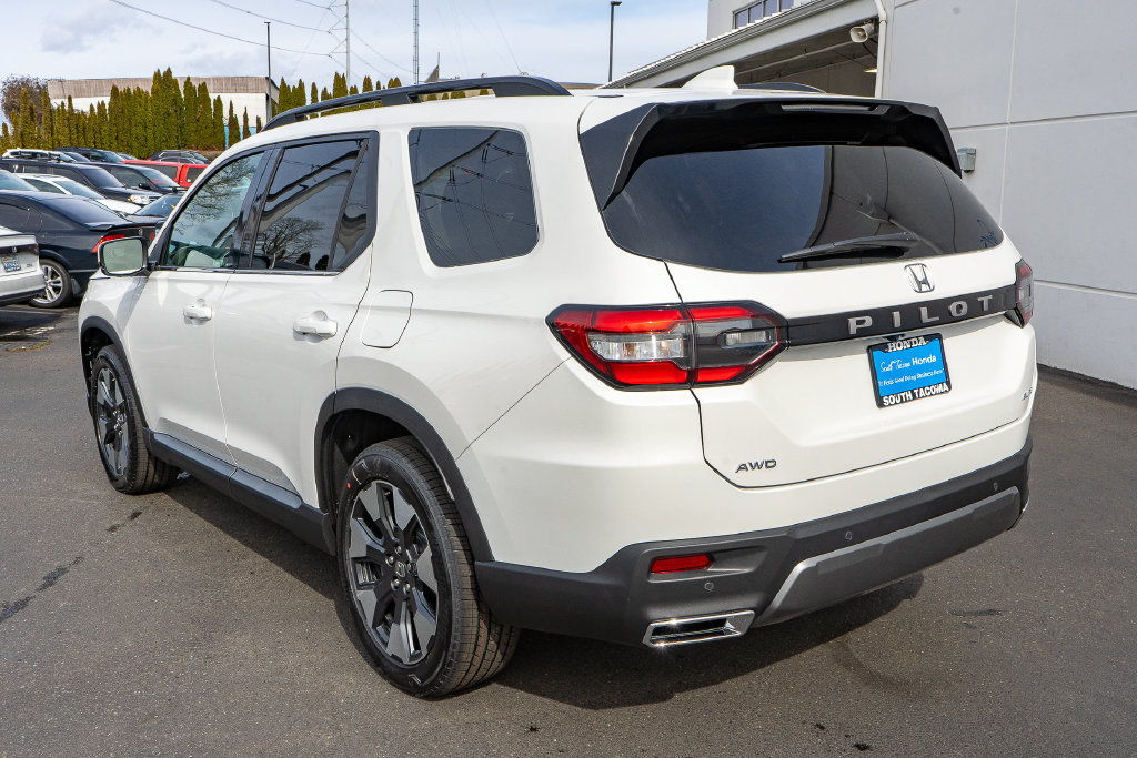 New 2026 Honda Pilot Elite image 8