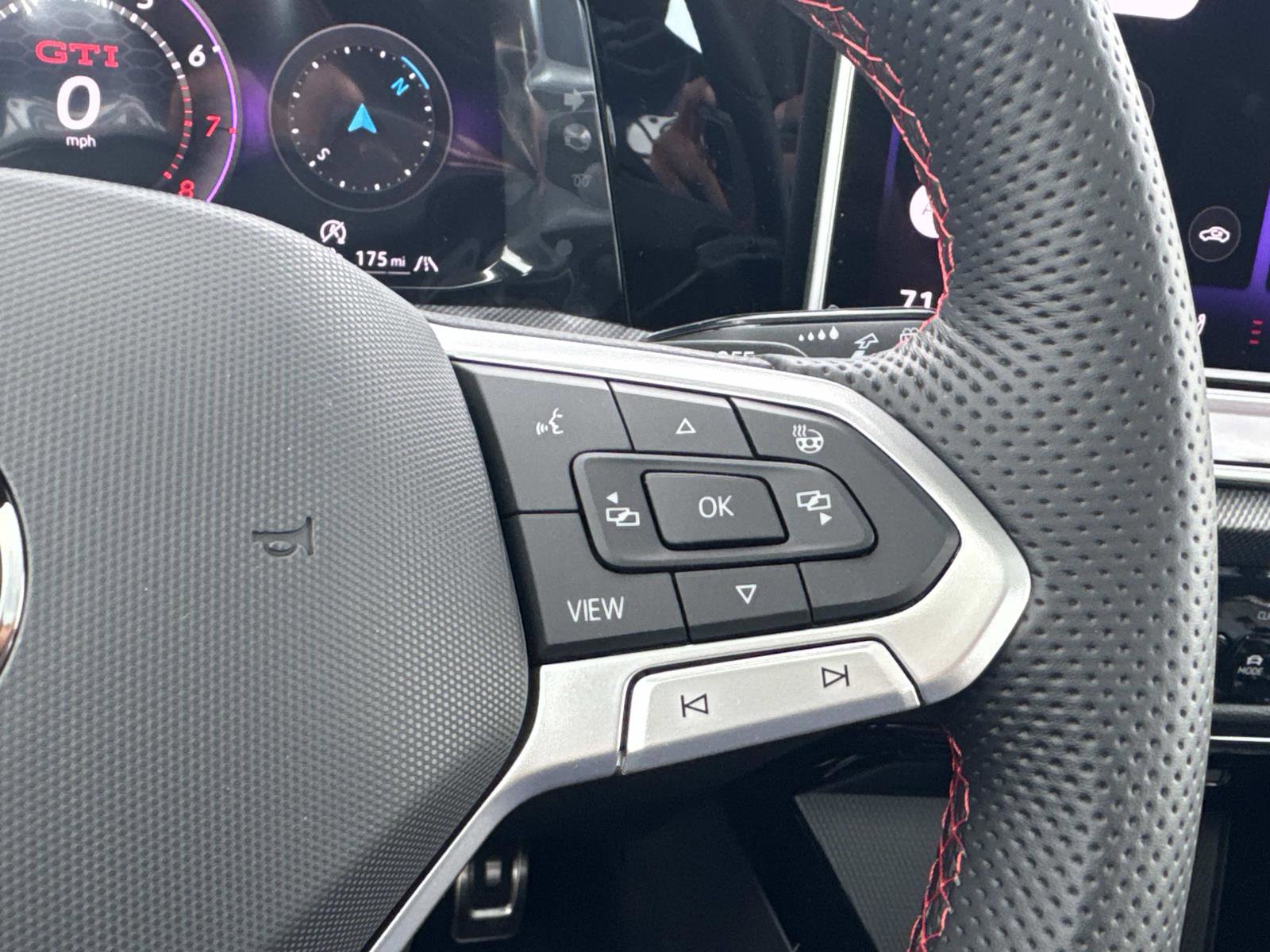 New 2026 Volkswagen GTI SE image 19