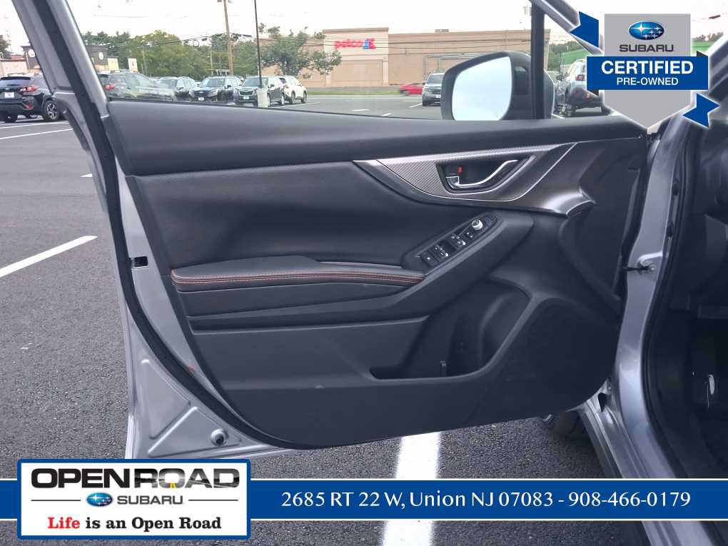 Certified 2023 Subaru Crosstrek 2.5i Limited w/ Moonroof Package AWD/4WD image 24