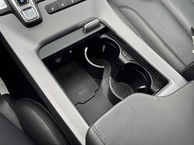 Used 2024 Hyundai Palisade Calligraphy image 21