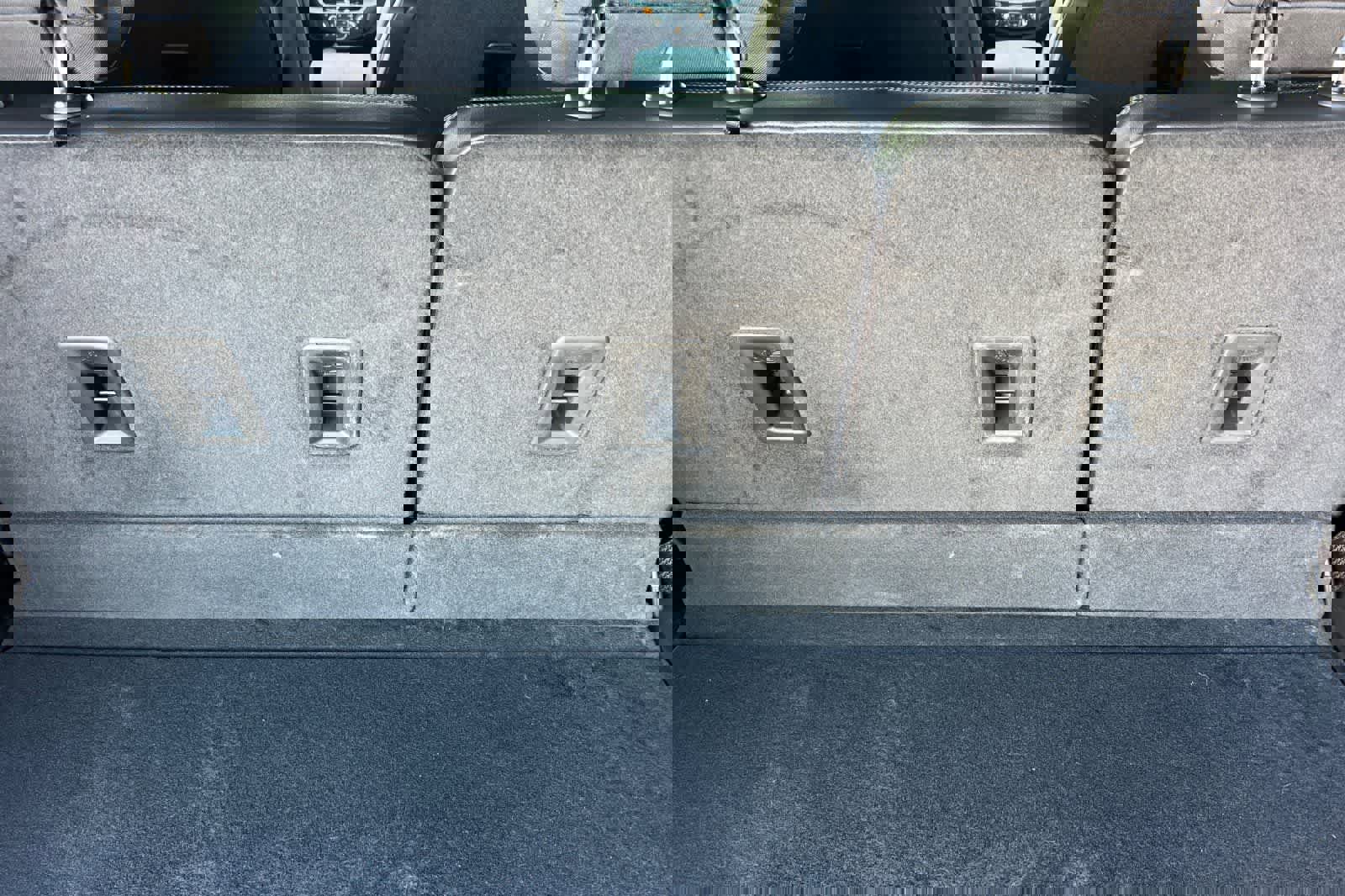 Used 2023 Chevrolet Traverse High Country image 18