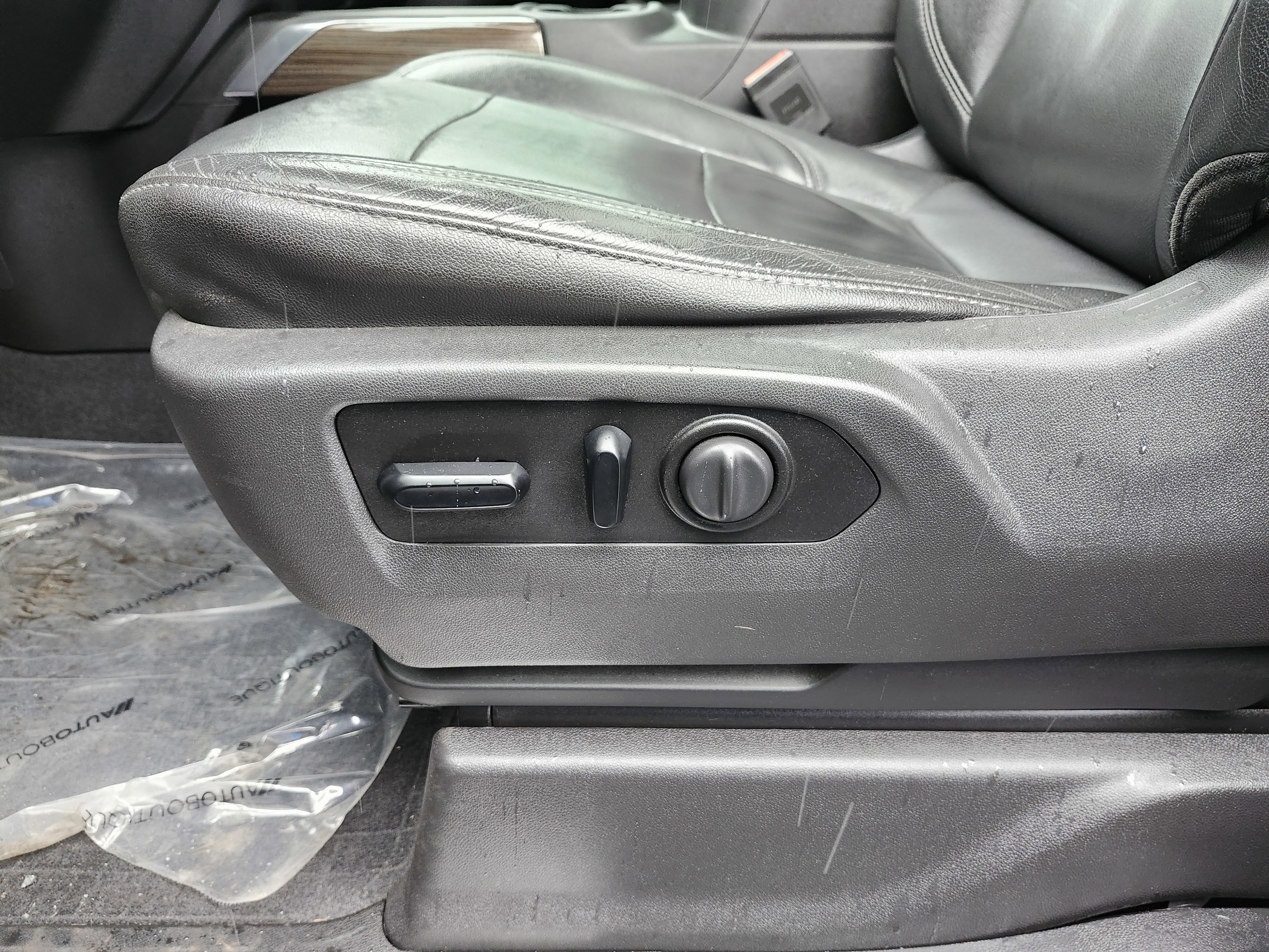 Used 2019 Chevrolet Silverado 1500 LT Trail Boss image 25