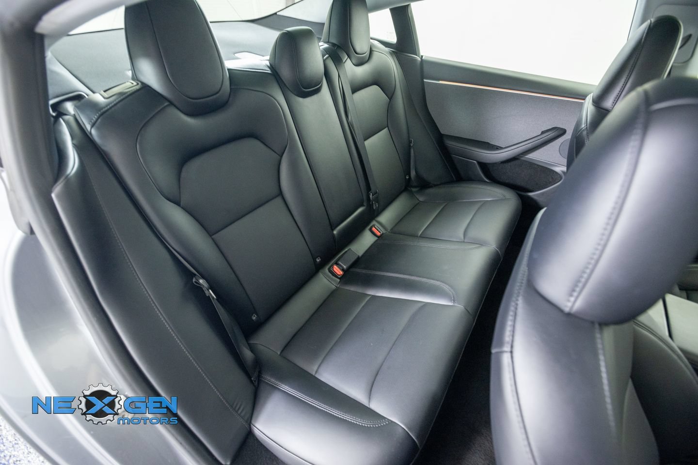 Used 2025 Tesla Model 3 Long Range RWD image 36