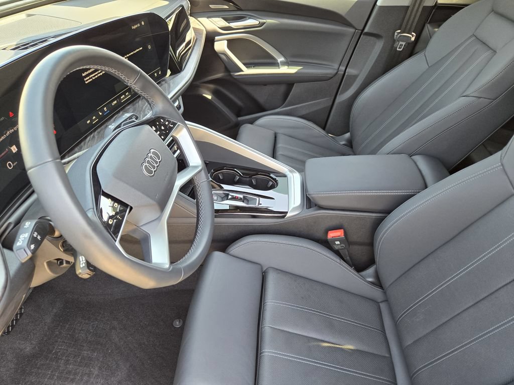 Certified 2025 Audi Q5 Premium w/ Premium Plus AWD/4WD image 17