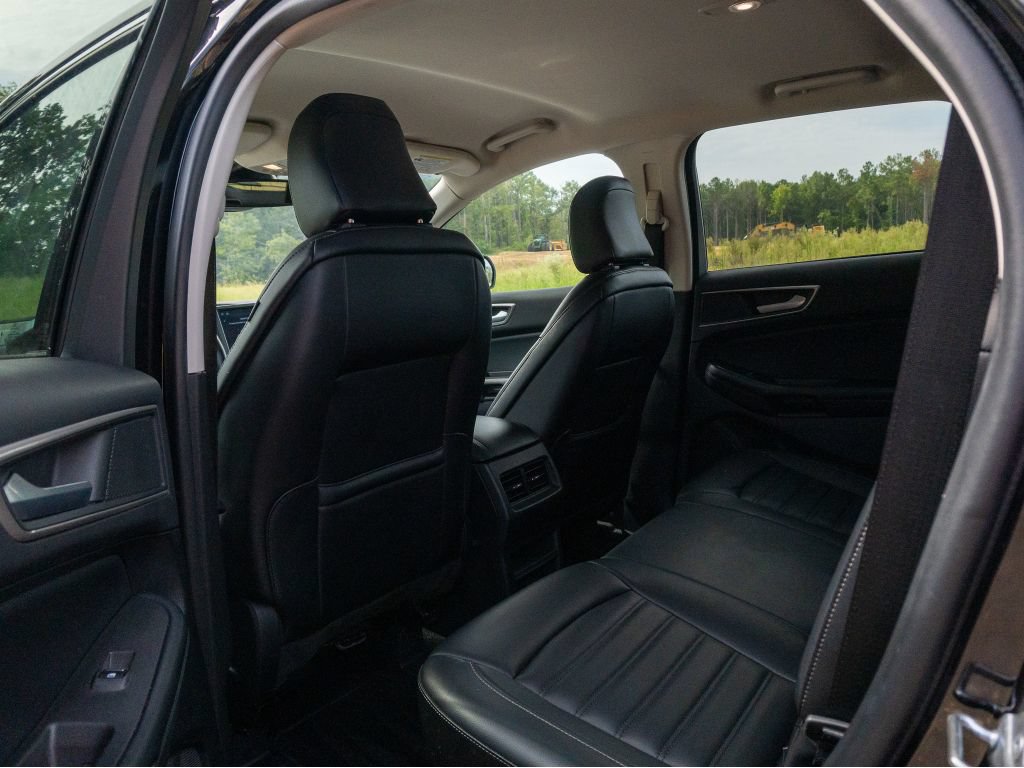 Used 2024 Ford Edge SEL AWD/4WD image 14