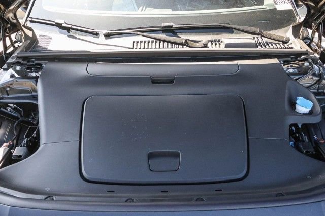 New 2025 Volvo EX30 Plus w/ Protection Package Premier image 25