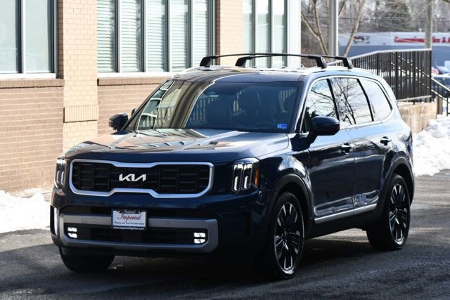 Used 2023 Kia Telluride SX Prestige image 3
