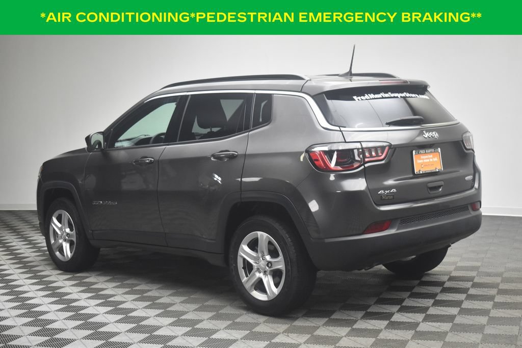 Certified 2023 Jeep Compass Latitude AWD/4WD image 4