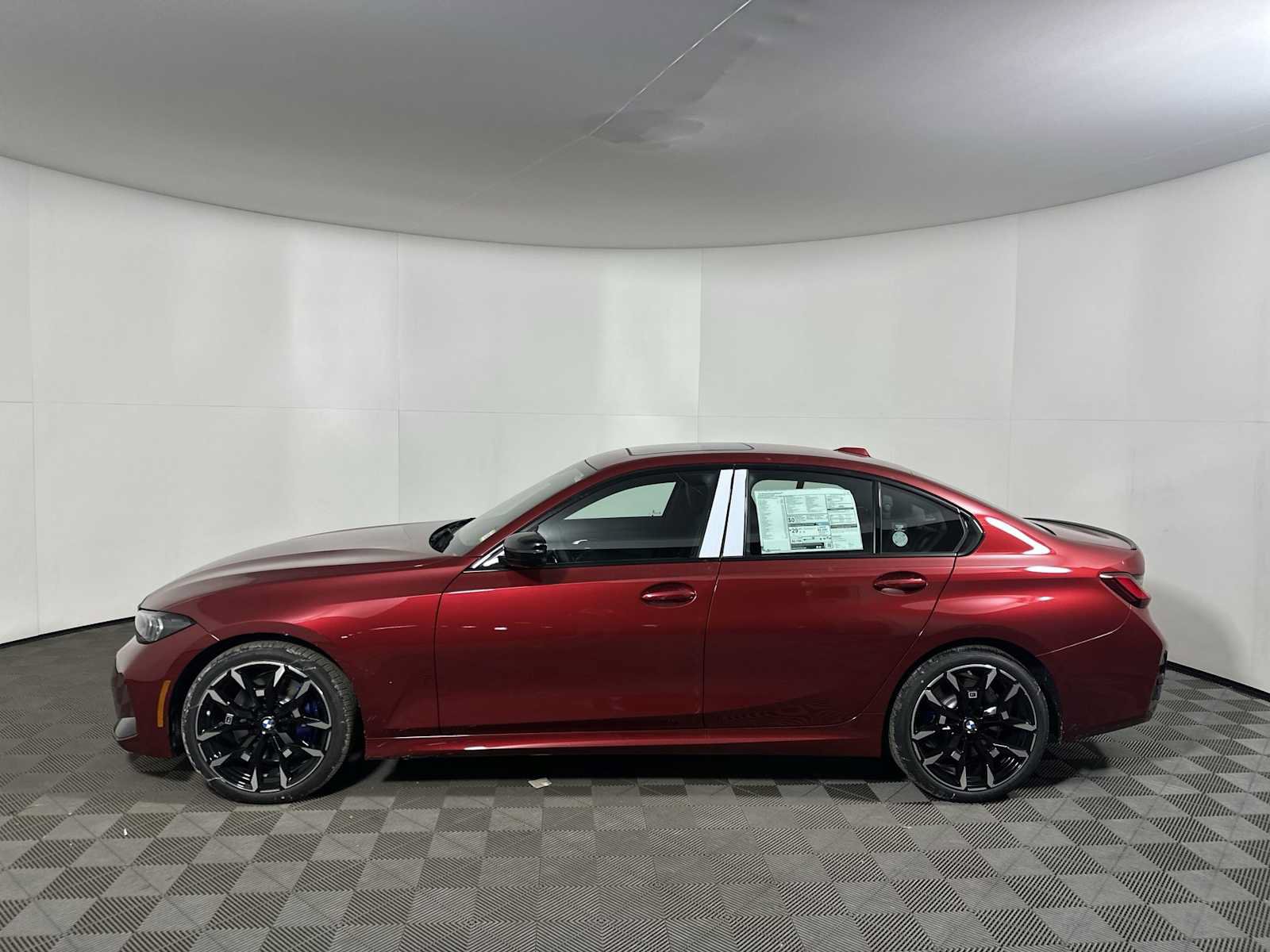 New 2026 BMW 330i xDrive Sedan w/ M Sport Package AWD/4WD image 4