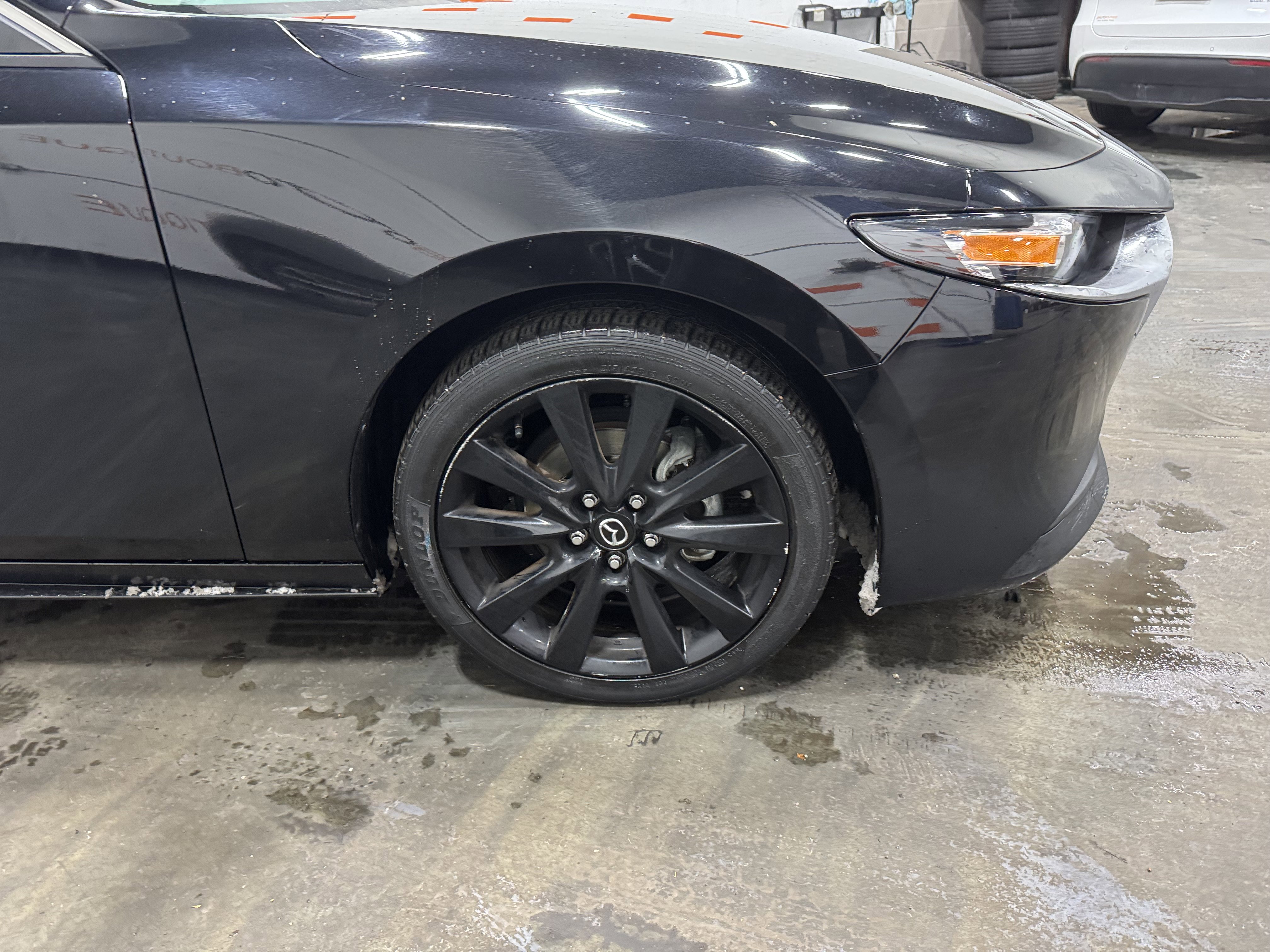 Used 2024 MAZDA MAZDA3 s image 11