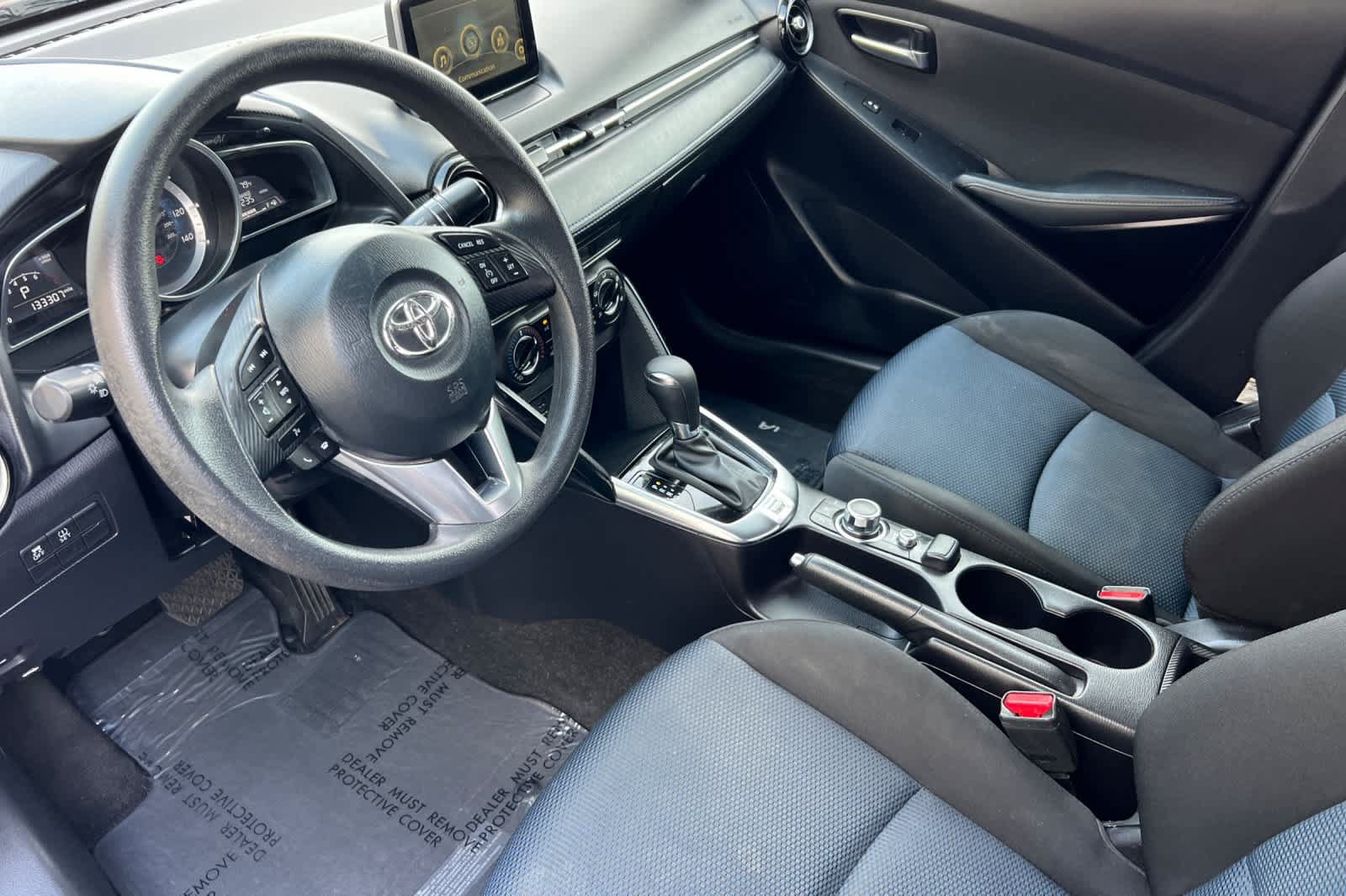 Used 2018 Toyota Yaris iA FWD image 11