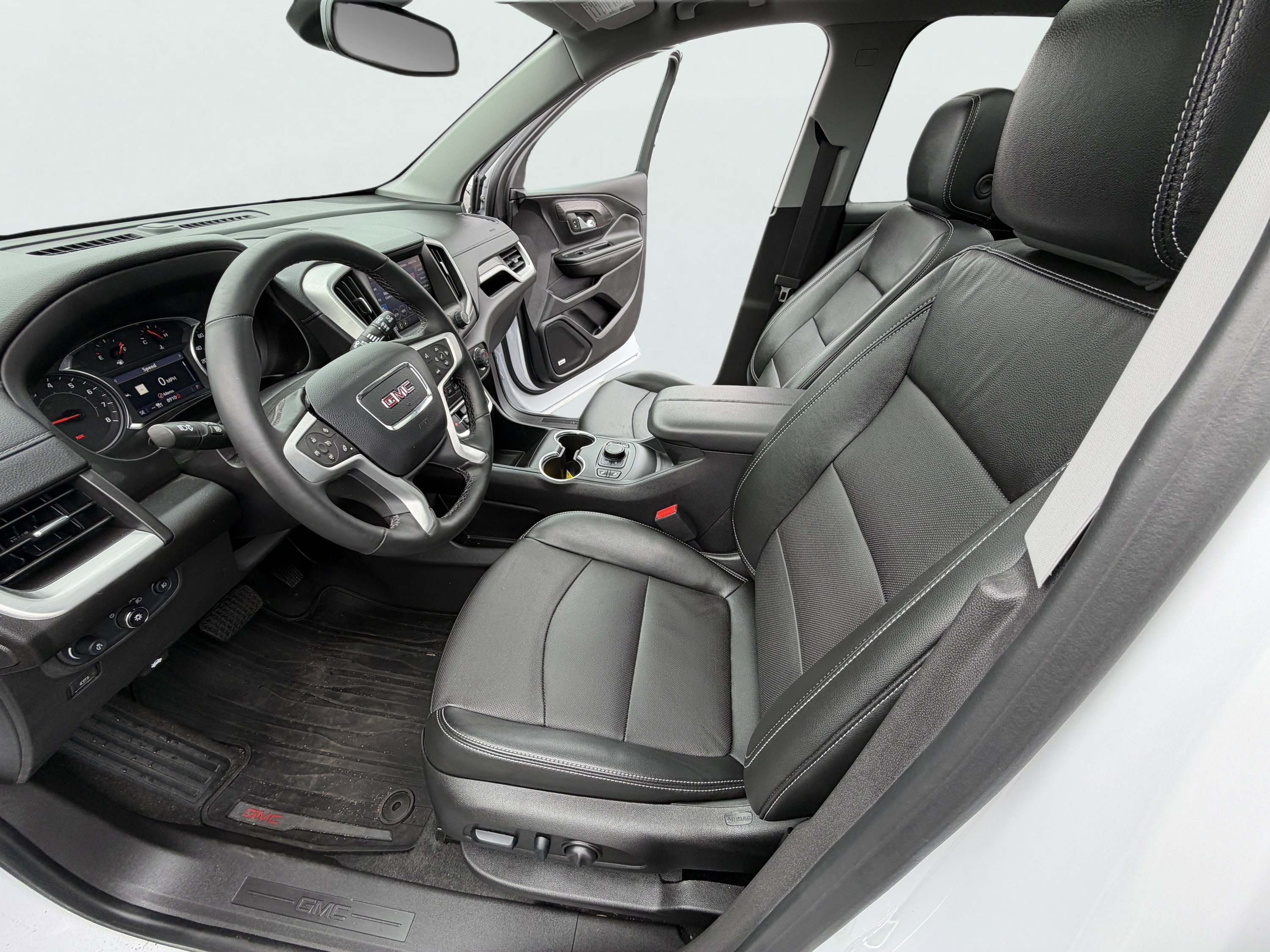 Used 2024 GMC Terrain SLT w/ Infotainment Package II AWD/4WD image 14
