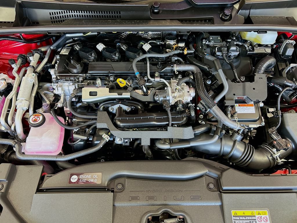 New 2026 Toyota Prius Plug-In Hybrid FWD image 25