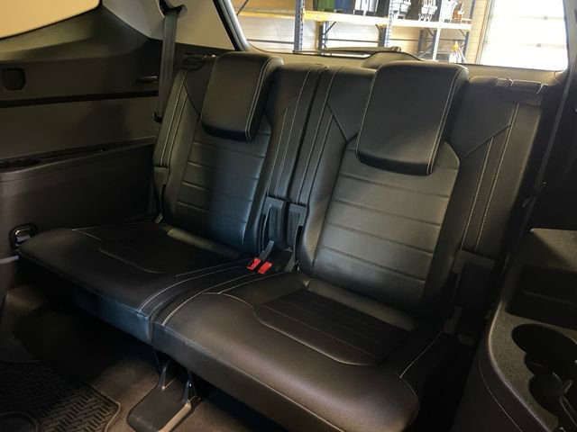 Used 2023 Volkswagen Atlas SEL Premium image 17