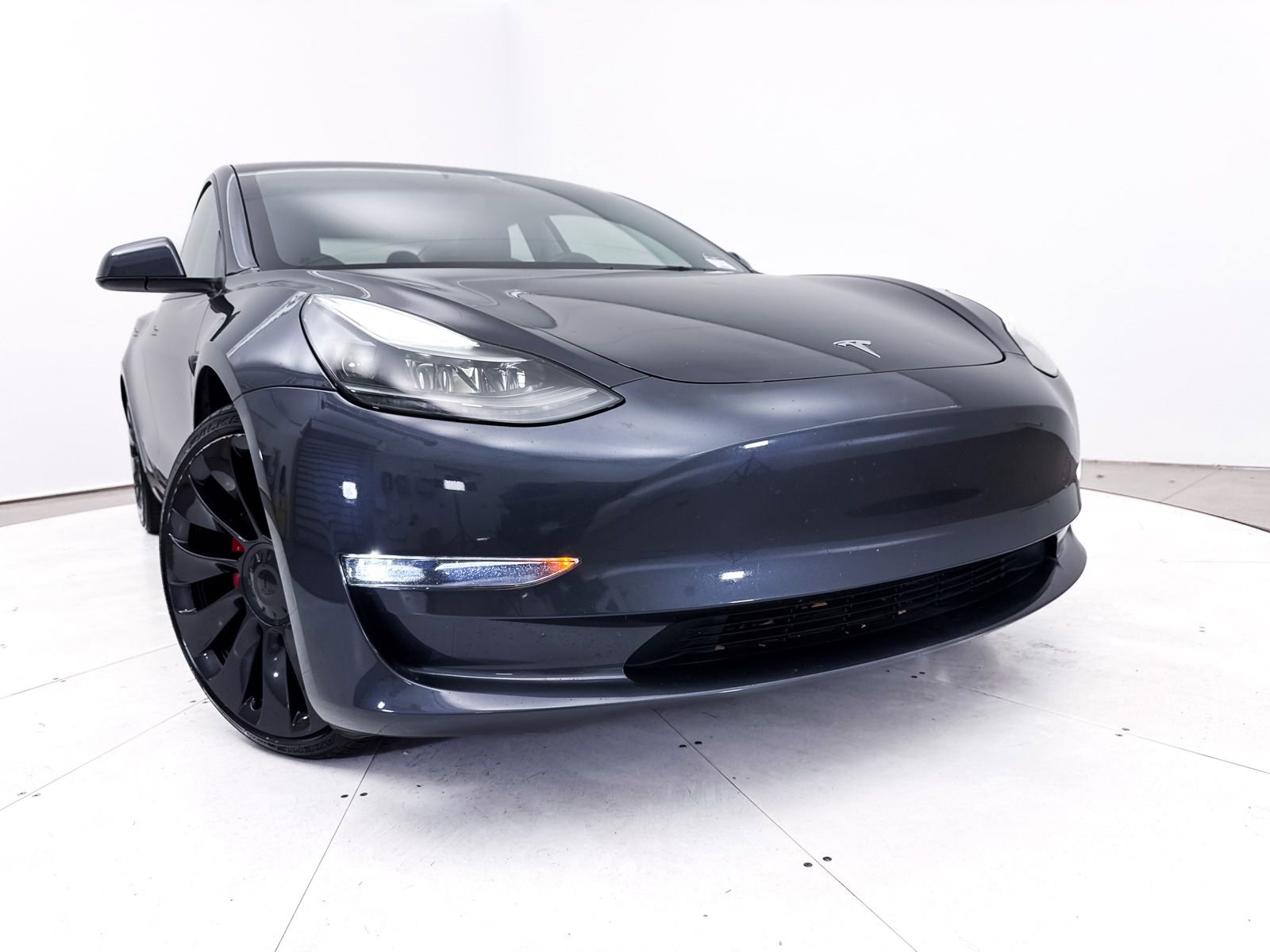 Used 2023 Tesla Model 3 Performance image 7