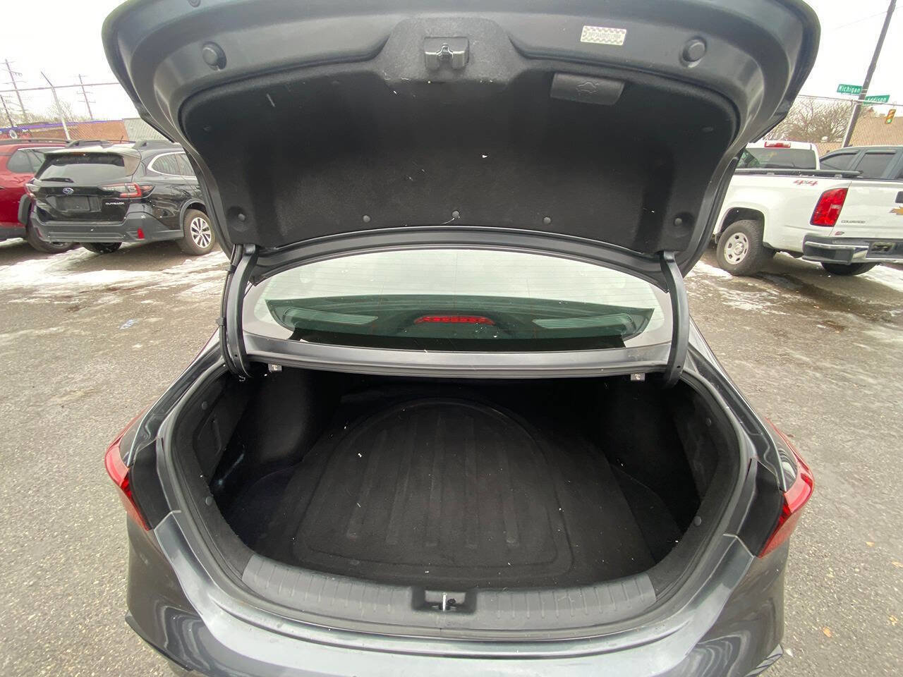 Used 2019 Kia Forte S image 48