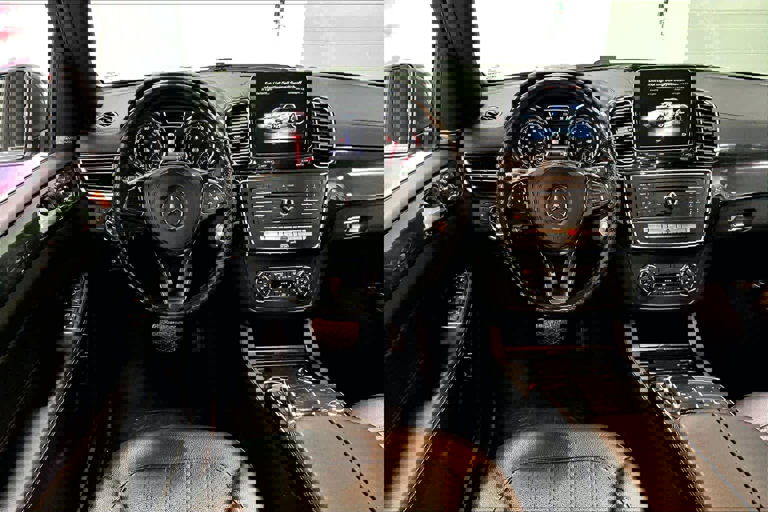 Used 2018 Mercedes-Benz GLS 450 4MATIC image 13