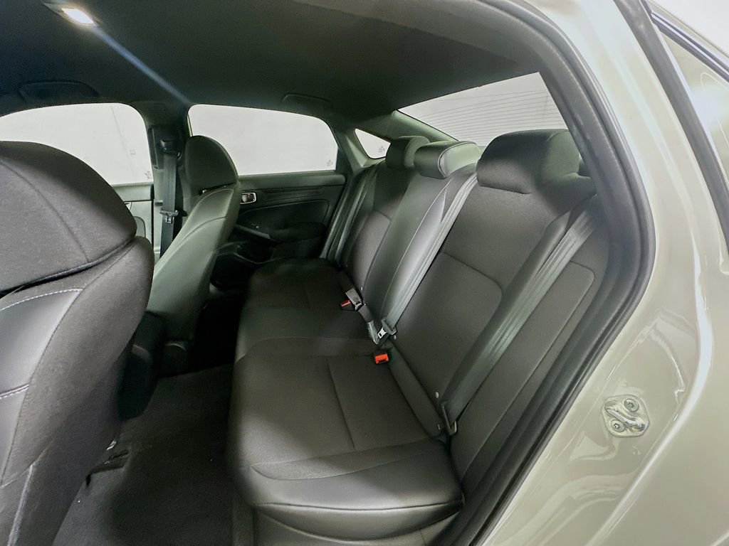 Used 2022 Honda Civic Sport image 14