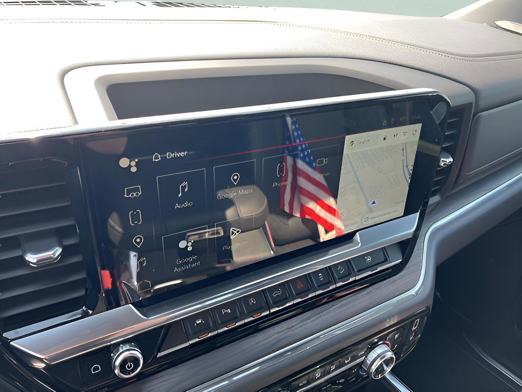 Used 2023 GMC Sierra 1500 SLT w/ SLT Premium Plus Package AWD/4WD image 10