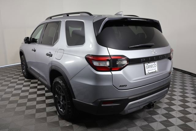 Used 2024 Honda Pilot TrailSport image 6