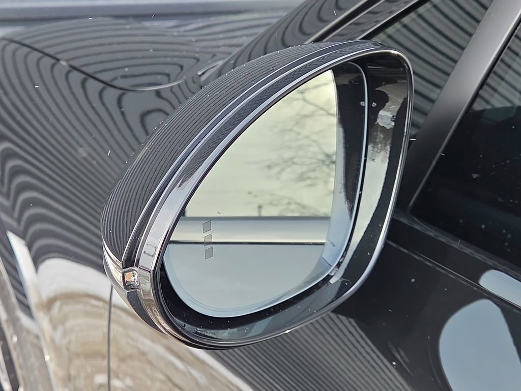 Certified 2025 Porsche Cayenne Coupe image 29